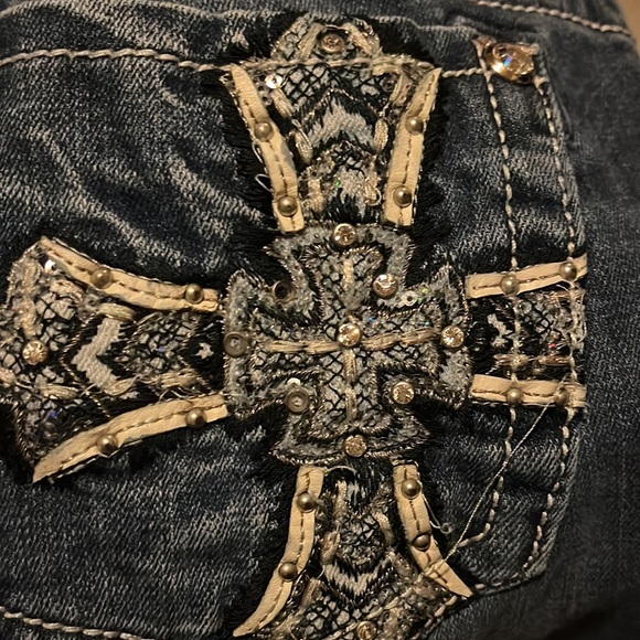 Miss Me Skinny Jeans - Picture 5 of 5